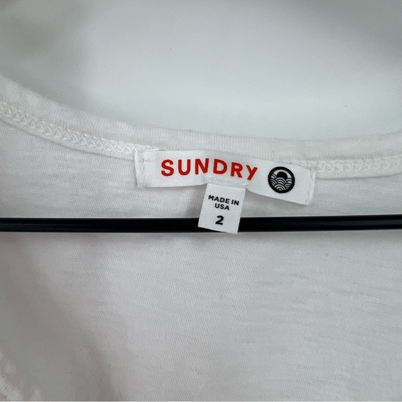 Bundle of 2 Sundry Tops Size 2 Medium Evereve White Pom Pom Tank Coral Ruffle - Picture 8 of 10